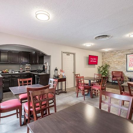 Red Roof Inn Plus+ & Suites Opelika Exterior photo